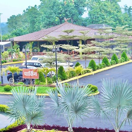 Sargawa The Palace Resort Ambikapur Bagian luar foto